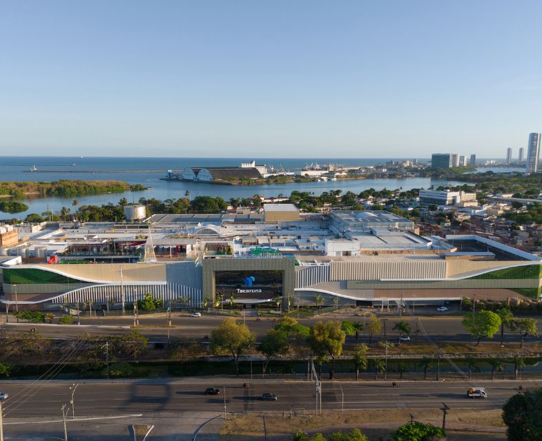 Vamos te contar um pouco da história do Shopping Tacaruna